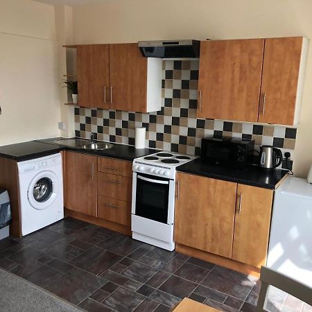 Comfy Stays Swansea Flat 3 Екстериор снимка